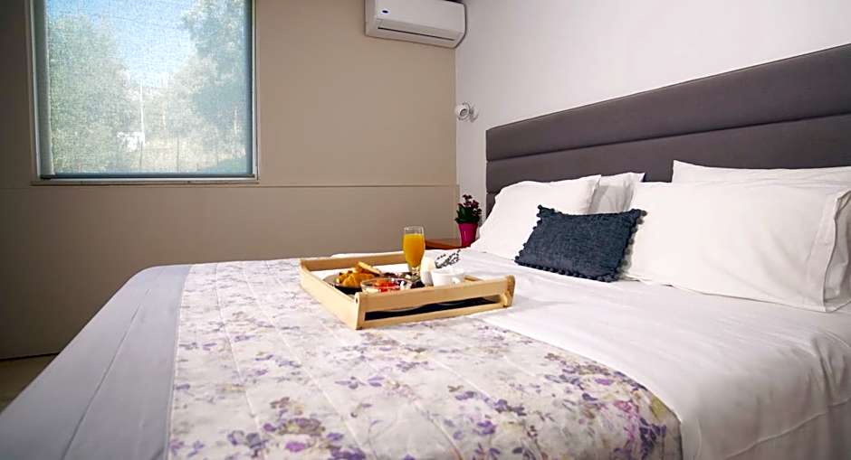 Antikyra Beach Hotel