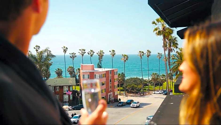 Cormorant Boutique Hotel