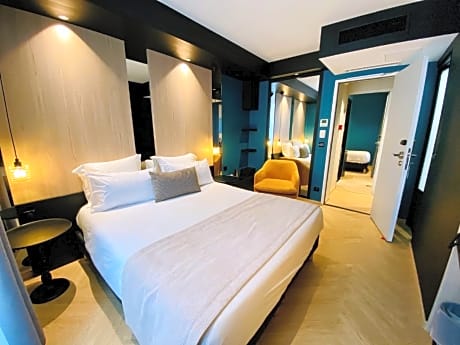 Two Connecting Rooms (Double and Single)