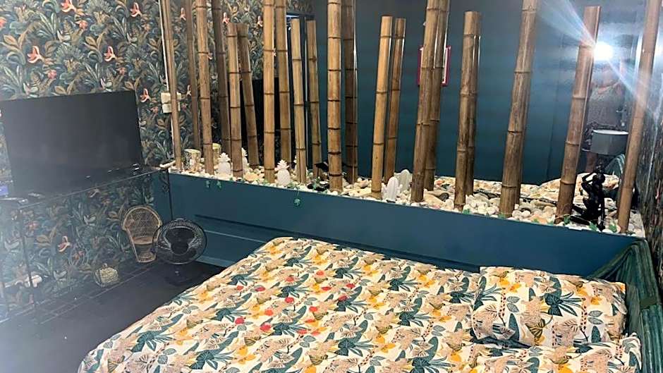 SPABYELLEETLUI spa rouge ou bleu