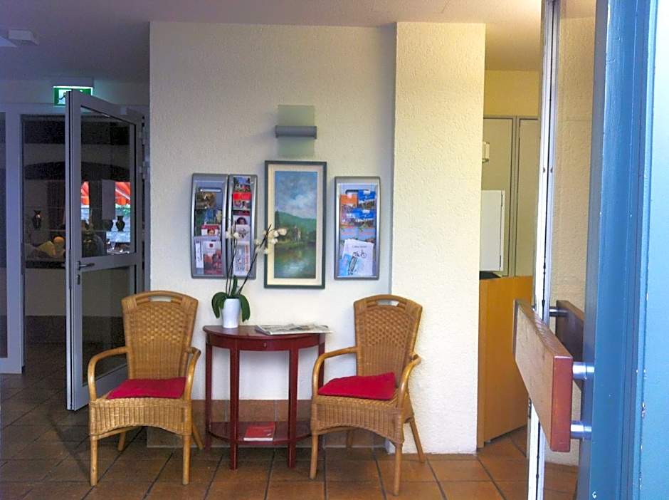 Tauberhotel Kette