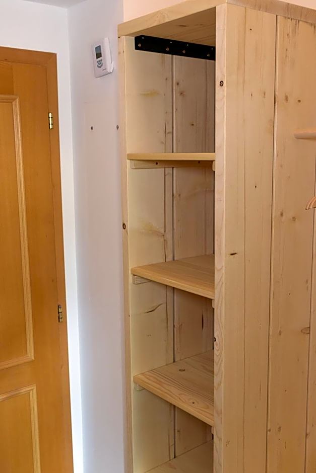 Photo 1 of 2 of Single Room with Bathroom