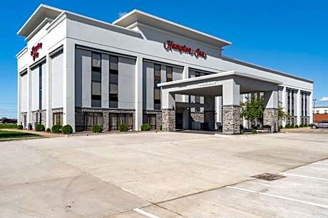 Hampton Inn By Hilton Bloomington West