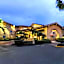La Quinta Inn & Suites by Wyndham St. Pete-Clearwater Airport