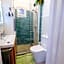 Acacia Private Rooms & Studios