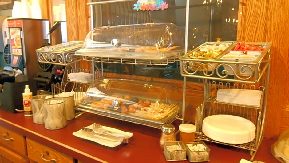 AmericInn by Wyndham Sturgeon Bay