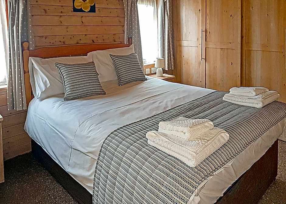 Llwyngwair Manor Holiday Park