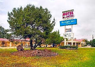 Budget Inn and Suites