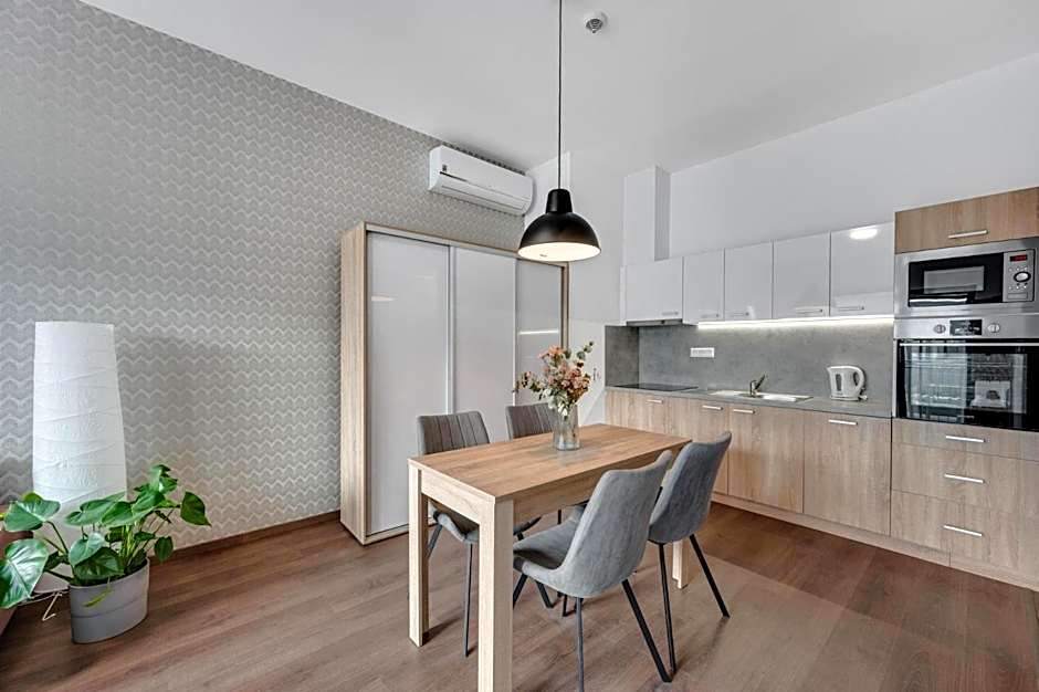 Metropolitan Star Apart Hotel