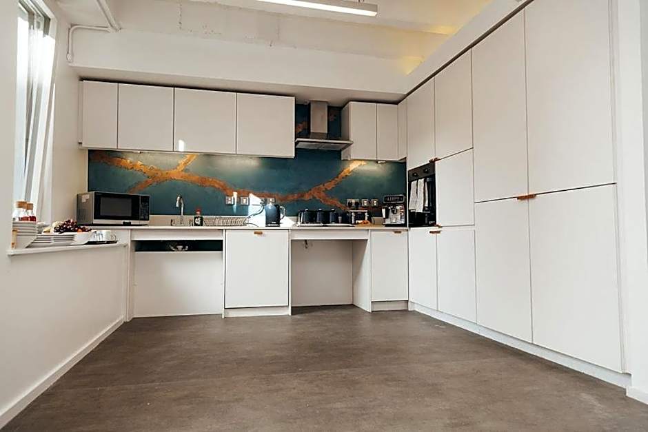 Quarter by the Warren Collection