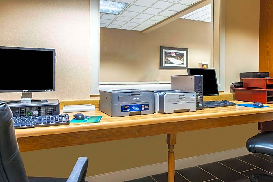 Quality Inn New Kensington