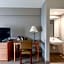 La Quinta Inn & Suites by Wyndham New Haven