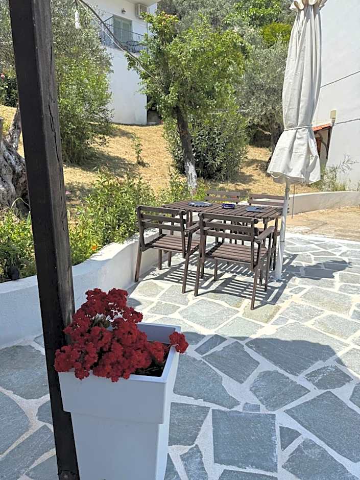 Skiathos Country Studios
