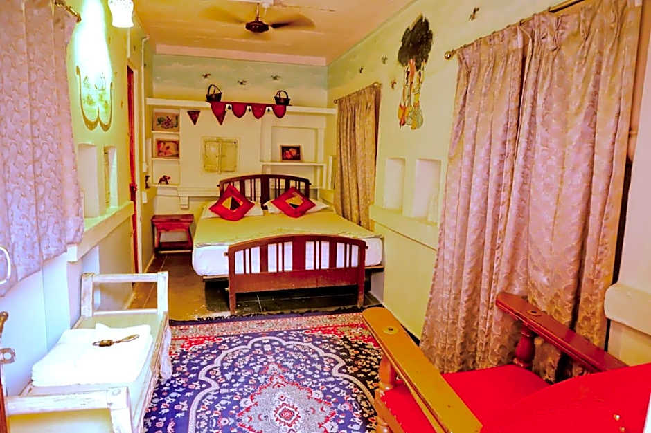 Singhvi's Haveli Hotel