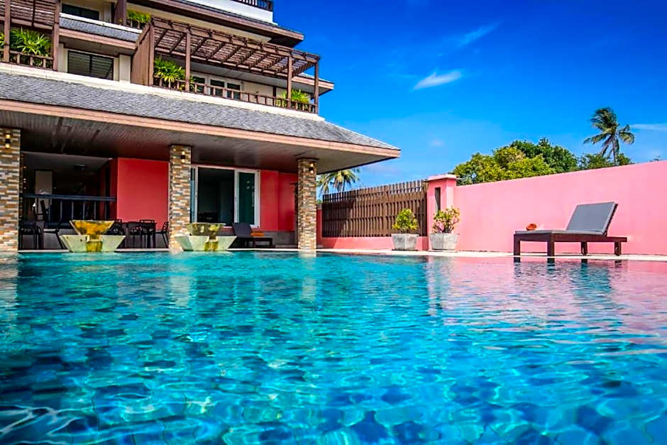 Ratana Hotel Chalong