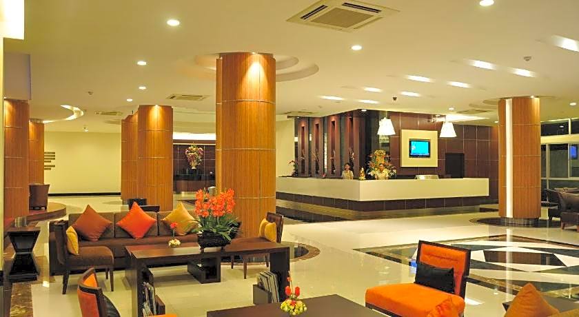 August Suites Pattaya