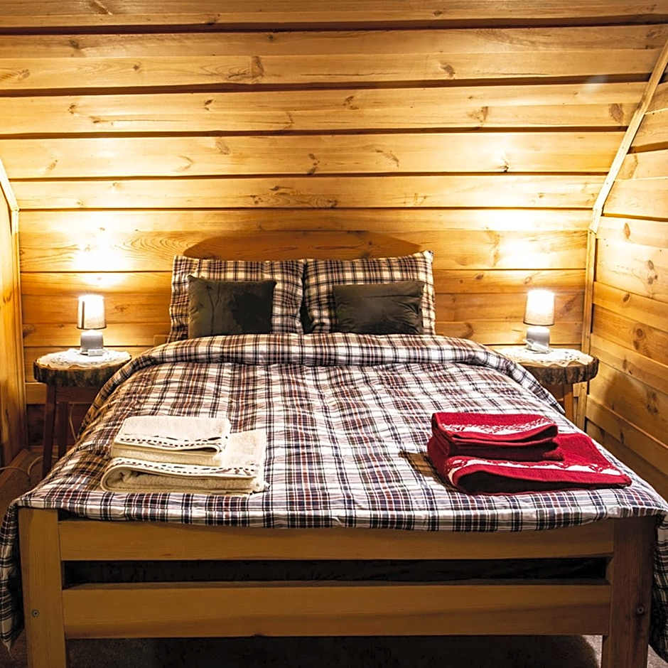 Ranczo w lesie - domki z jacuzzi