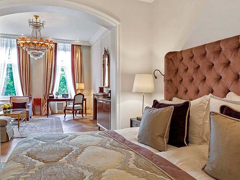 Fairmont Hotel Vier Jahreszeiten