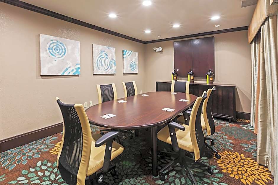 Staybridge Suites Tulsa-Woodland Hills By IHG