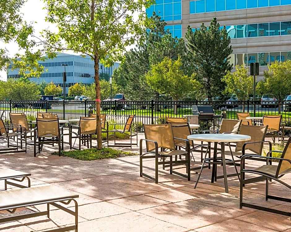 Cambria Hotel Denver International Airport