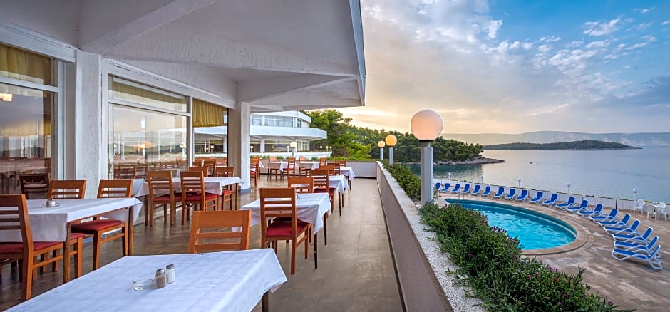 Fontana Bayside Park