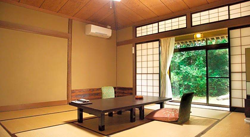 Tanakaya