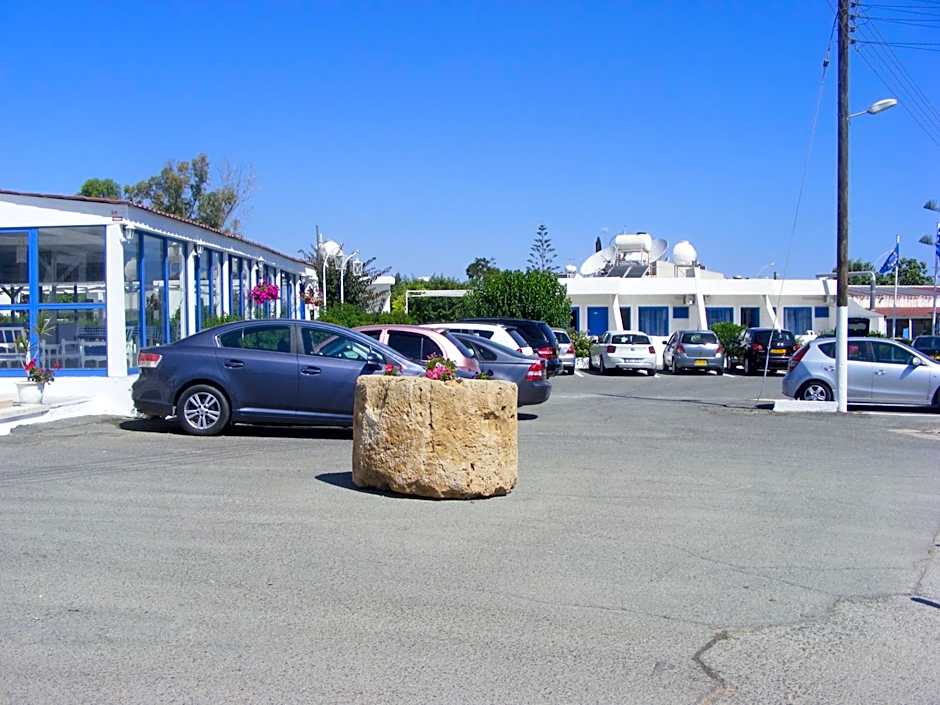 Flokkas Hotel Apartments