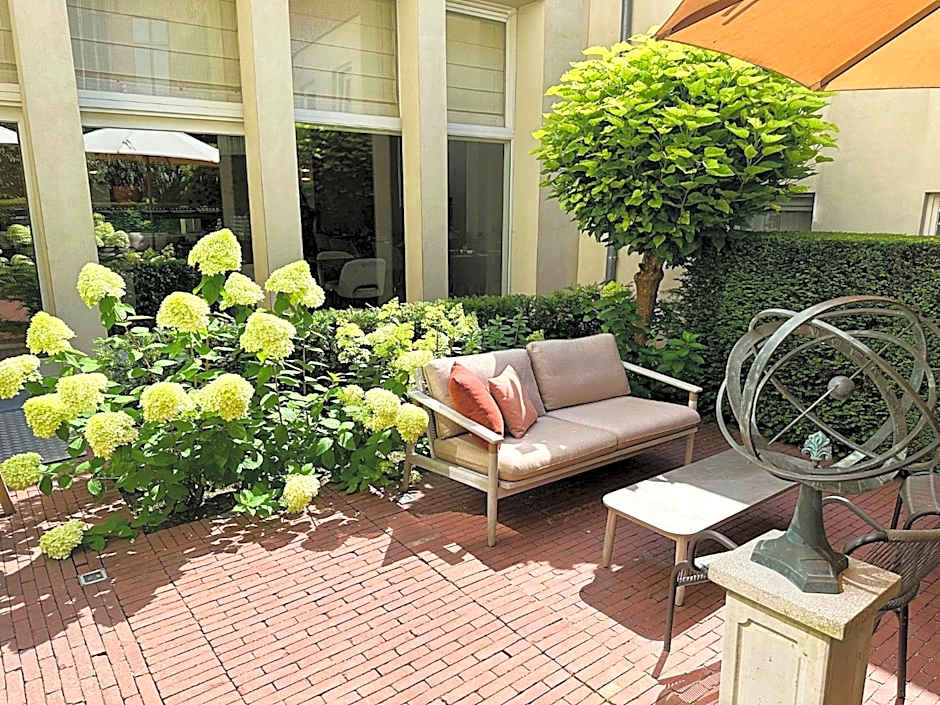 Dukes' Arches Brugge Adults only