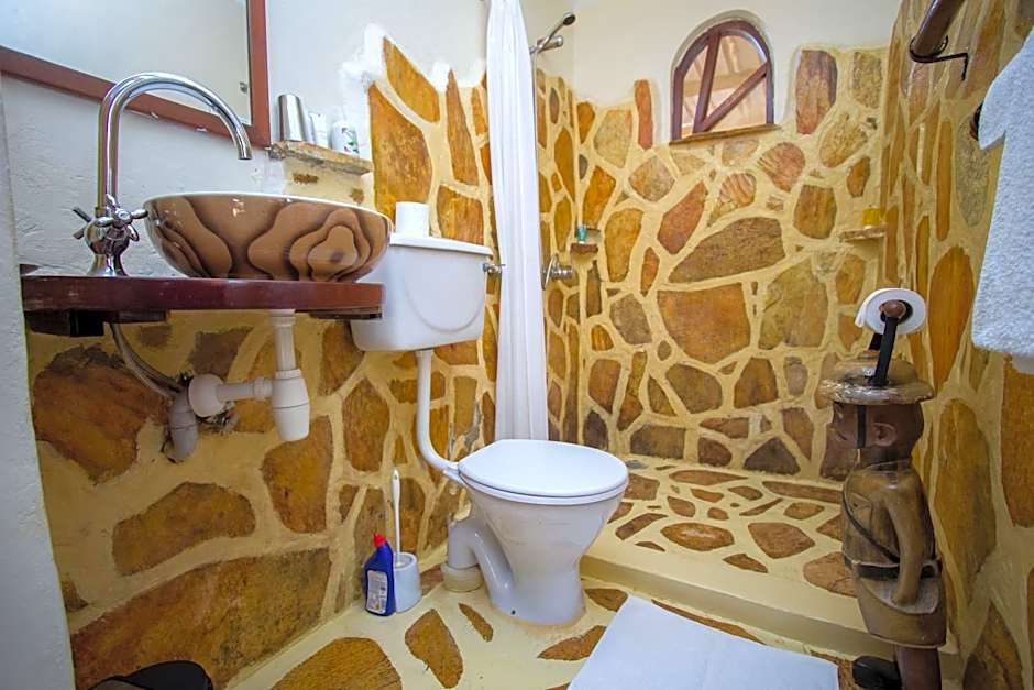 2 Friends JINJA Guesthouse