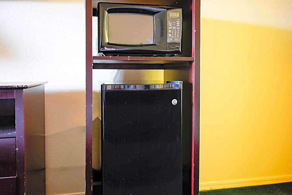 OYO Hotel Duncan, OK Hwy 81 Near Chisholm Casino