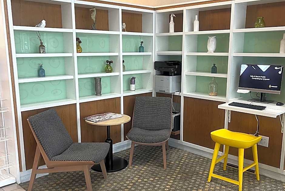 Holiday Inn Atlanta - Gas South Arena Area by IHG