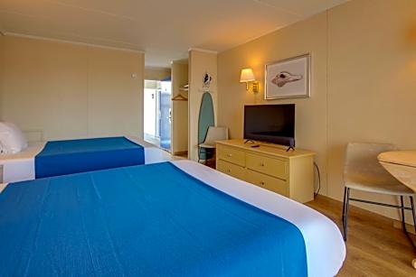 Tower 1 Poolside Room