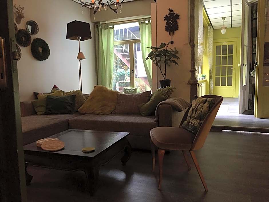 B&B Con Ampère