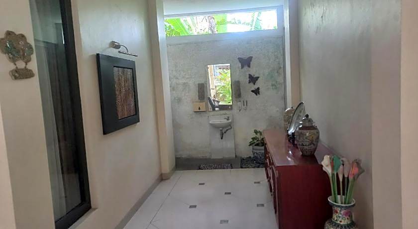 Capital O 93872 Natura Guest House Syariah Near alun alun kota purwokerto