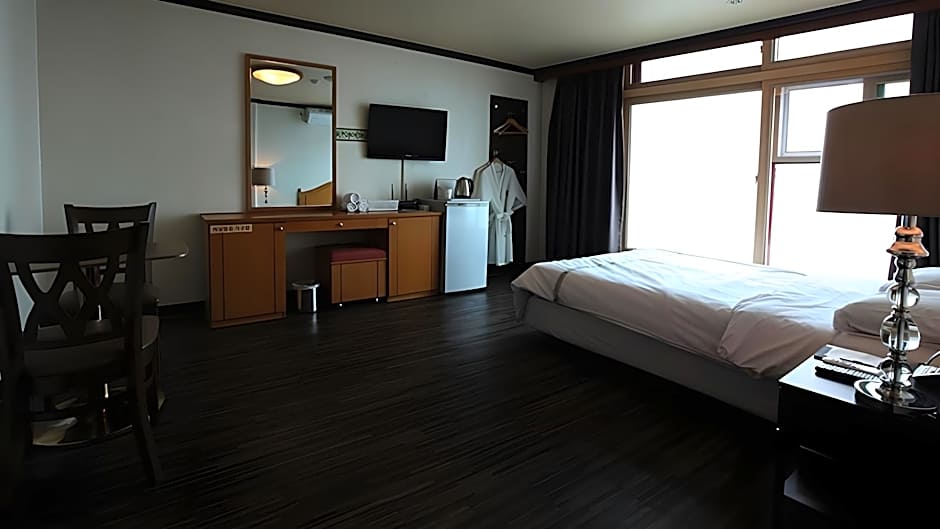 Benikea Hotel Mountain & Ocean Daepohang