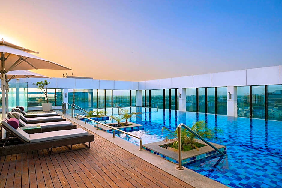 Renaissance by Marriott Ahmedabad Hotel