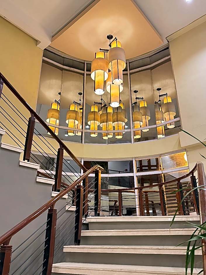 Mo2 Westown Hotel Mandalagan