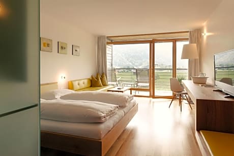 Double Room with Mountain View