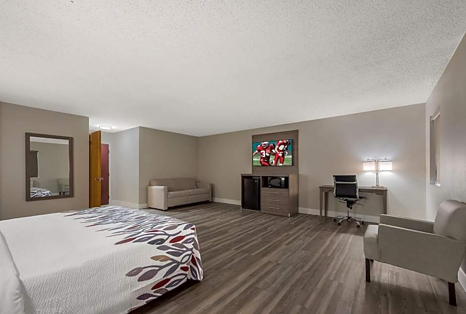 Red Roof Inn & Suites Vineland - Buena