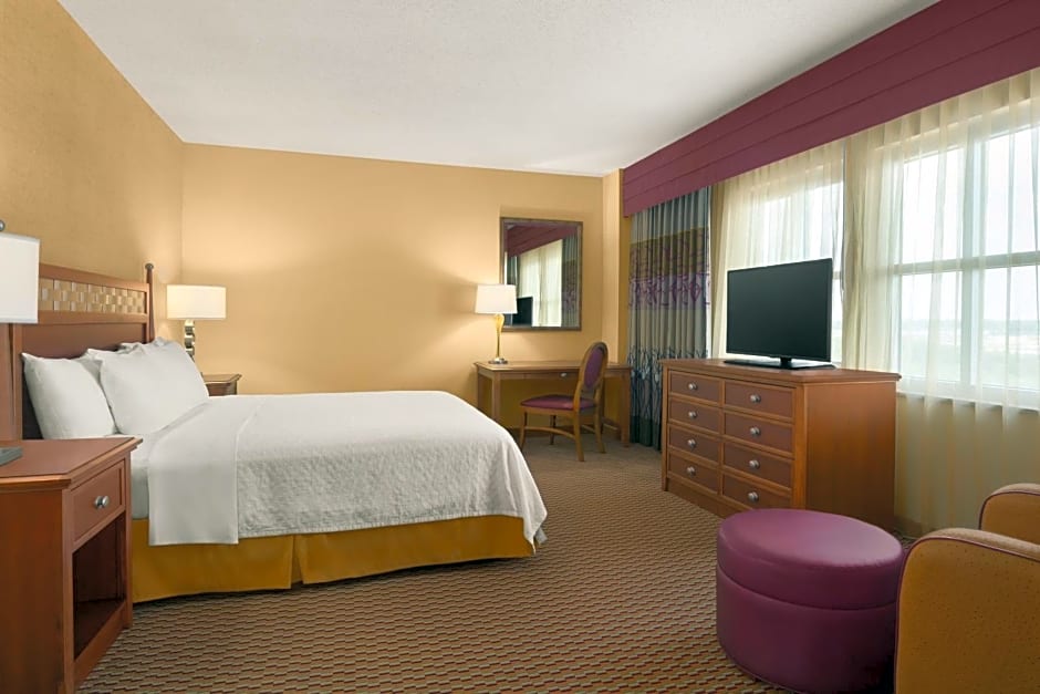 Embassy Suites Northwest Arkansas - Hotel, Spa & Convention Center