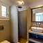 Alexandros Apartments