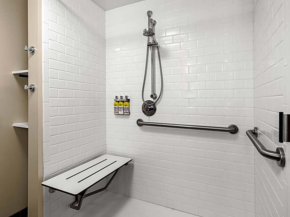 Staybridge Suites Seattle Downtown - Lake Union By IHG