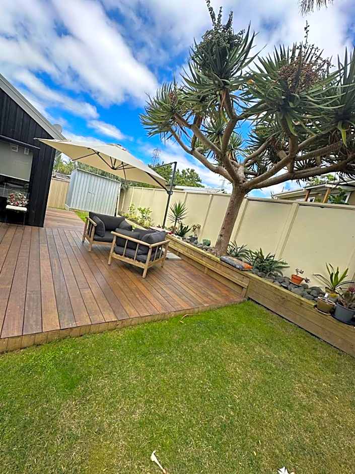 Modern Central Auckland