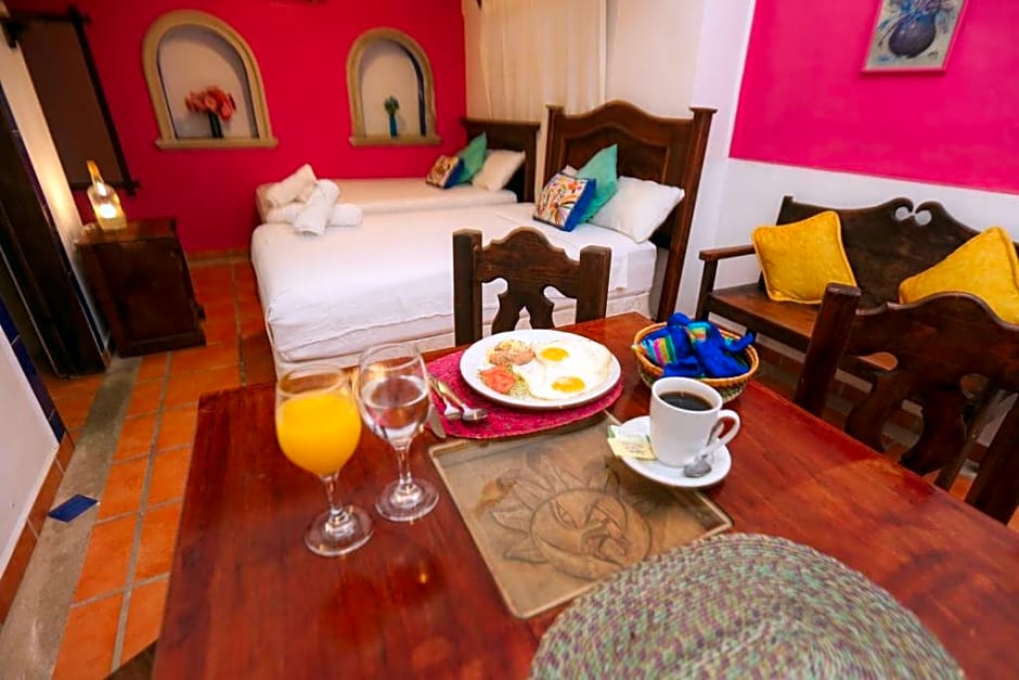 Íkaro Suites Colonial