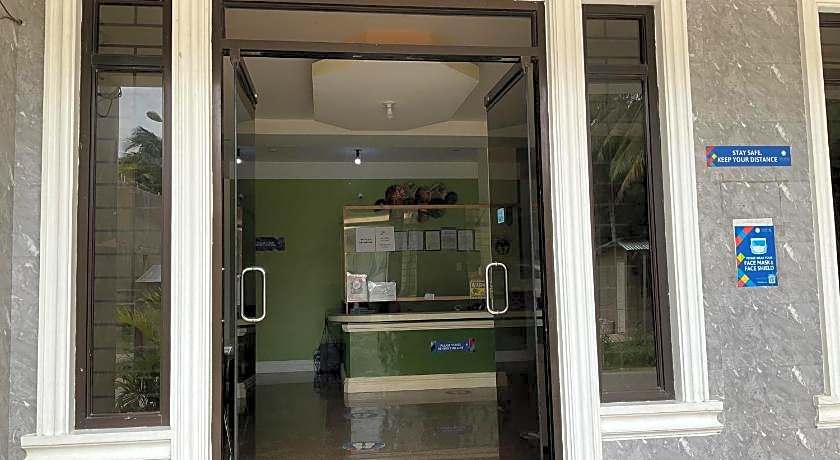 Adelaida Pensionne Hotel