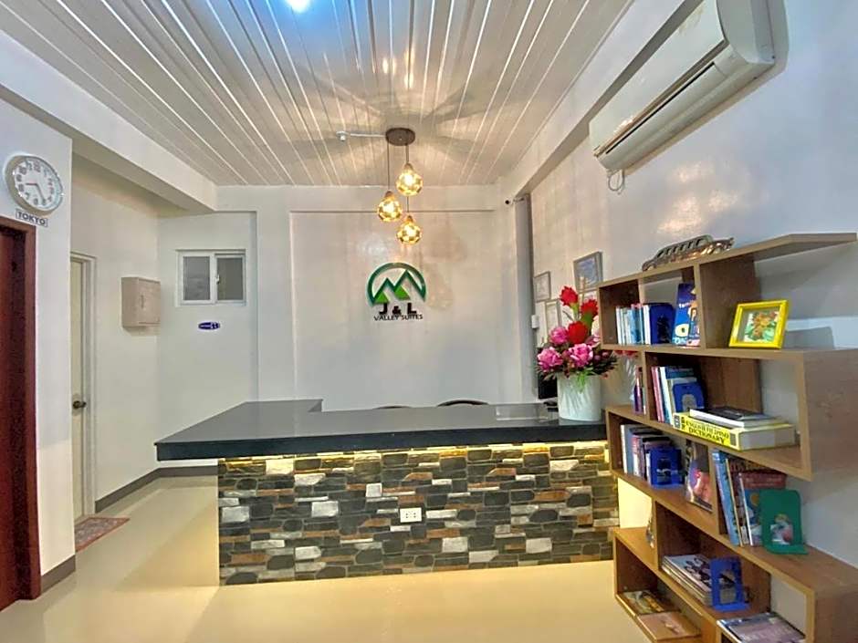 JL Valley Suites