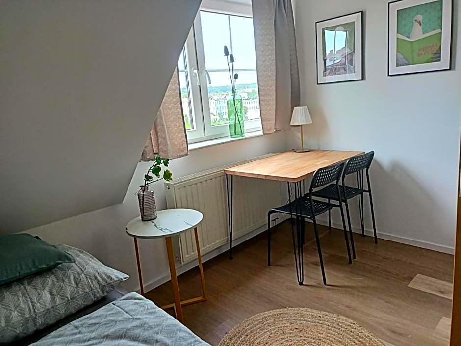 Lemuria Pokoje Hostel Chojnowska A