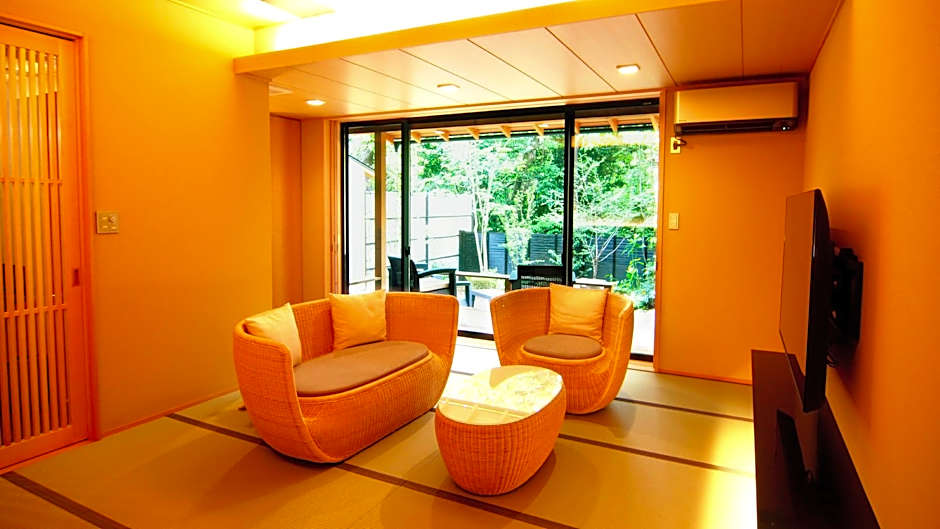 Izukogen Shirogasaki Onsen Hanafubuki