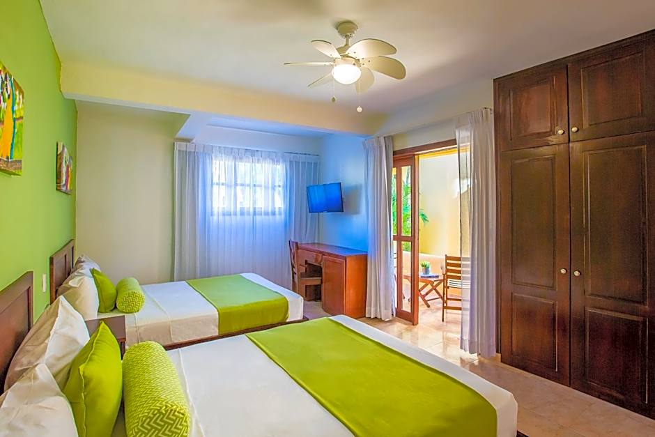 Photo 1 of 7 of Double Room