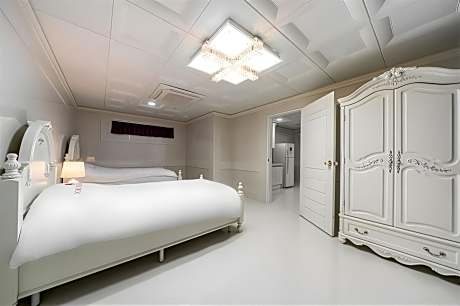 Family Condo - Bed Type Randomly Assigned by Hotel